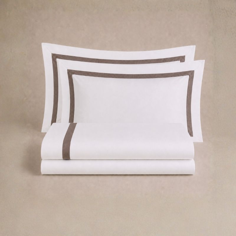 Completo Lenzuola In Raso Satin Con Balza Greta