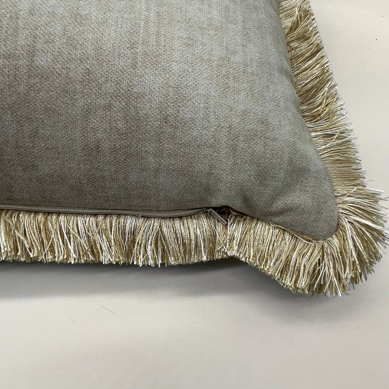cuscino-con-frange_beige_02